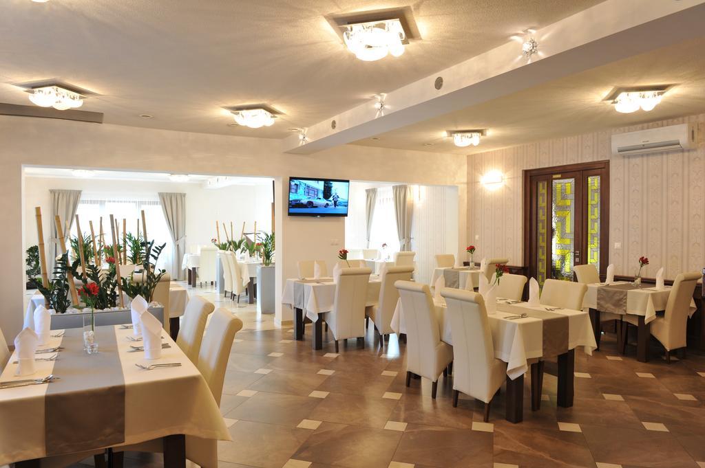 Penzion Anesis - Apartmány Turčianske Teplice Exterior foto